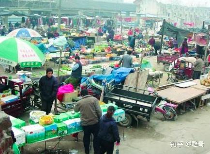 摆地摊卖日用杂品的最佳时间选择